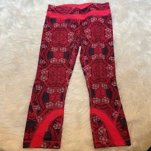 Lululemon cropped leggings